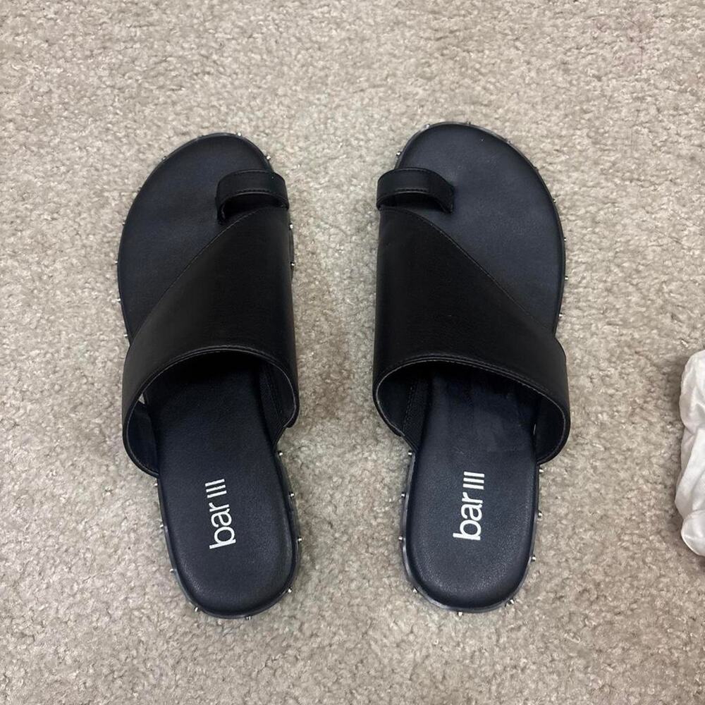 Bar iii black slides with